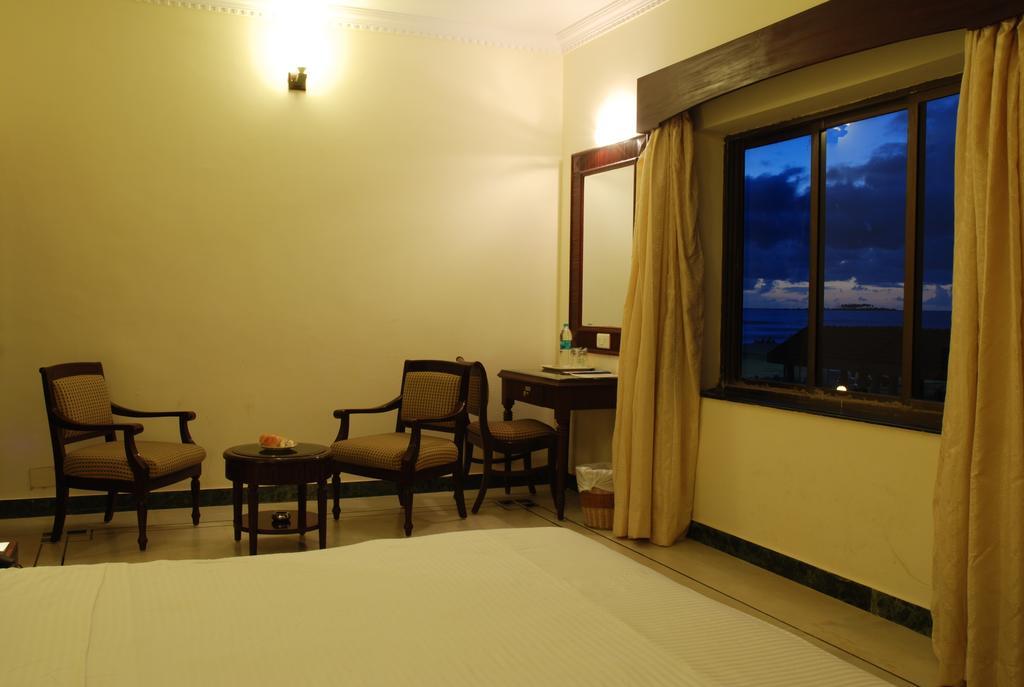 Paradise Isle Beach Resort Udupi Phòng bức ảnh